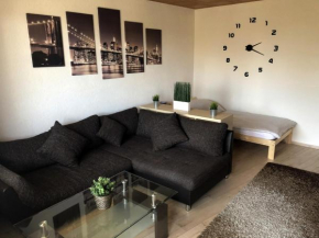 2 Zimmer Apartment mit Balkon in Kerpen